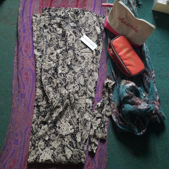 Novella Royale Lana Jumpsuit - Picture 6 of 7